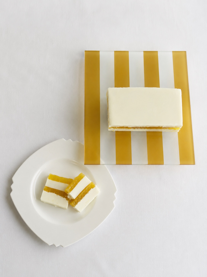 De Stijl Striped Food stand